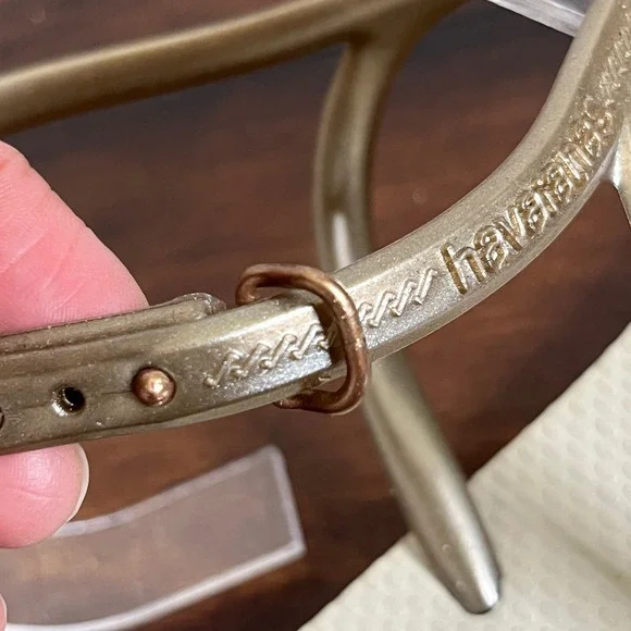 NWT Havaianas Allure Sandals Flip Flops Women 11/12 Gold Strappy Ankle Strap - Picture 4 of 9